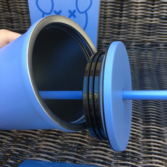 Shane Dawson Baby Blue pig print matte Tumbler NWT - Picture 5 of 6